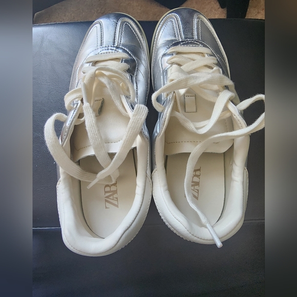 ZARA Metallic Running Sneakers - Picture 7 of 9